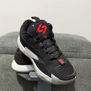 🔥 Men’s Jordan Brand Luka 2 “Bred” Basketball Sneakers 🔥